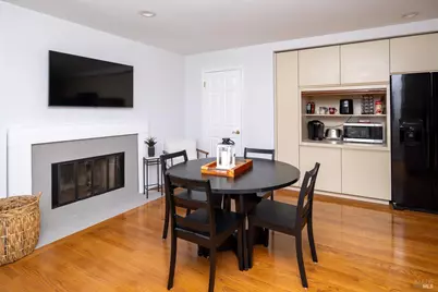 9636 Lakewood Drive, Windsor, CA 95492 - Photo 15