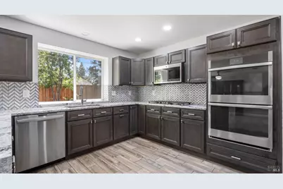 648 Forest Ridge Lane, Vacaville, CA 95687 - Photo 17