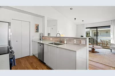 34 Schooner Court, Richmond, CA 94804 - Photo 13