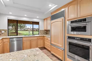 326 Singing Brook Cir, Santa Rosa, CA 95409 - Photo 15