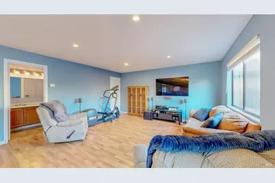 933 Bond Place, Windsor, CA 95492 - Photo 9