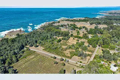17290 Ocean Drive, Fort Bragg, CA 95437 - Photo 5