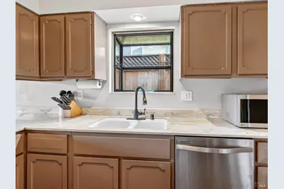 1008 Terra Verde Drive, Napa, CA 94559 - Photo 9