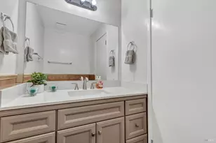 61 Parrott St, Vallejo, CA 94590 - Photo 17