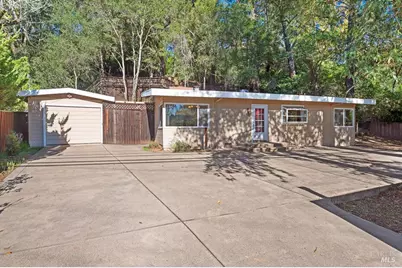 815 Dry Creek Road, Healdsburg, CA 95448 - Photo 1