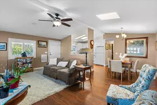 43 Westgate Cir, Santa Rosa, CA 95401 - Photo 3