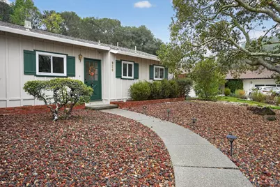 920 Calle Paseo, Novato, CA 94949 - Photo 3