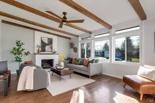 702 Greenbach St, Napa, CA 94559 - Photo 3