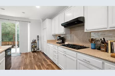 7280 Willow Creek Circle, Vallejo, CA 94591 - Photo 17