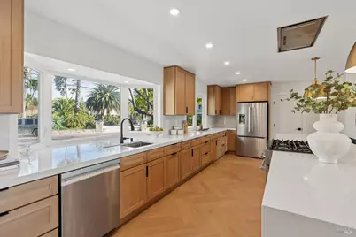 44 Summit Avenue, San Rafael, CA 94901 - Photo 21