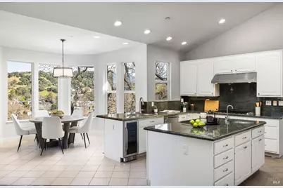 6 Oak Park Drive, Novato, CA 94945 - Photo 17