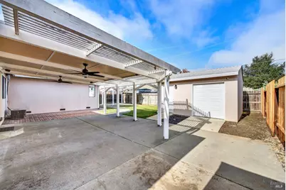 112 E Kentucky Street, Fairfield, CA 94533 - Photo 55