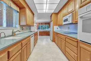 108 Franciscan Dr, Vallejo, CA 94589 - Photo 11