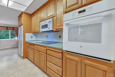 108 Franciscan Drive, Vallejo, CA 94589 - Photo 13