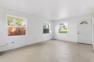 730 Lewis Rd, Santa Rosa, CA 95404 - Photo 47