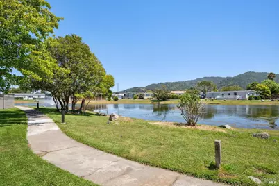 228 Yosemite Road, San Rafael, CA 94903 - Photo 25