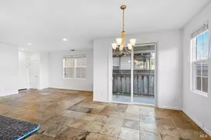 8356 Bennington Ct, Vallejo, CA 94591 - Photo 7