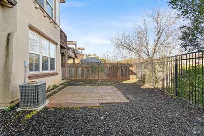 8356 Bennington Court, Vallejo, CA 94591 - Photo 33