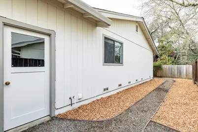 843 Falcon Way, Healdsburg, CA 95448 - Photo 19