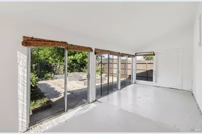 1050 Sunset Road, Napa, CA 94558 - Photo 27