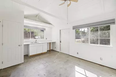 1050 Sunset Road, Napa, CA 94558 - Photo 39