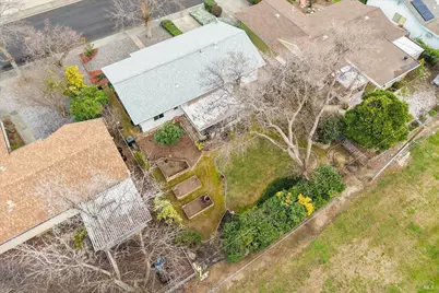 122 Rainier Circle, Vacaville, CA 95687 - Photo 33