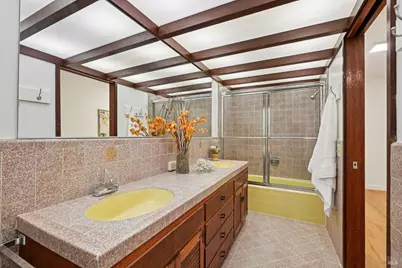 135 Spring Grove Avenue, San Rafael, CA 94901 - Photo 29