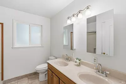 741 W D Street, Dixon, CA 95620 - Photo 25