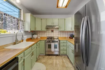 215 4th Street, Rodeo, CA 94572 - Photo 5