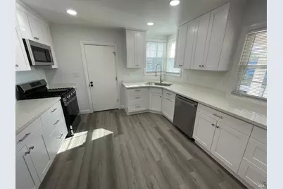 242 Phelan Avenue, Vallejo, CA 94590 - Photo 3