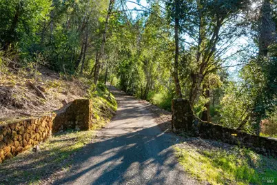 18276 Hwy 128, Calistoga, CA 94515 - Photo 17