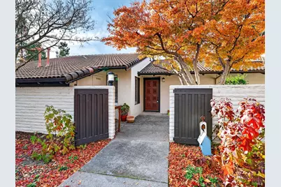 42 Fairways Drive, Napa, CA 94558 - Photo 3