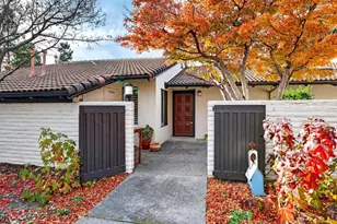 42 Fairways Dr, Napa, CA 94558 - Photo 3