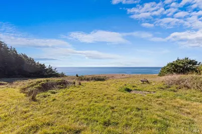 22084 Ninive Drive, Jenner, CA 95450 - Photo 5