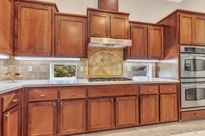 382 Knoll Drive, Fairfield, CA 94534 - Photo 19