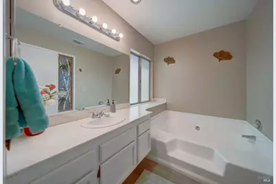 2827 Sunburst Drive, Fairfield, CA 94533 - Photo 21