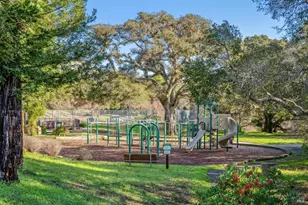 5 Creekside Dr, San Rafael, CA 94903 - Photo 63