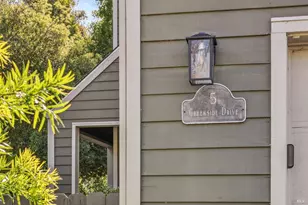 5 Creekside Dr, San Rafael, CA 94903 - Photo 3