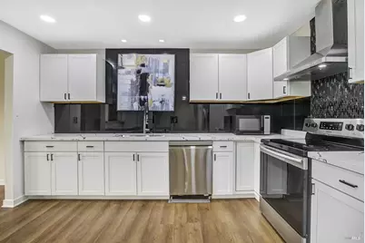 870 Hudis Street, Rohnert Park, CA 94928 - Photo 7