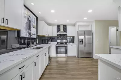 870 Hudis Street, Rohnert Park, CA 94928 - Photo 3