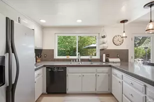 142 Shortt Rd, Santa Rosa, CA 95405 - Photo 11