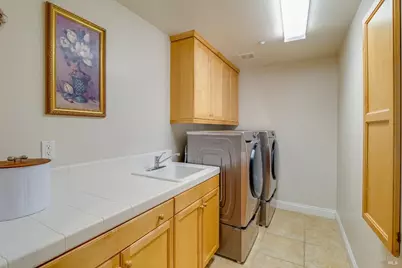 5242 Deer Ridge Court, Fairfield, CA 94534 - Photo 33