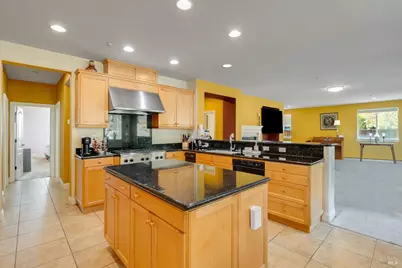 5242 Deer Ridge Court, Fairfield, CA 94534 - Photo 19