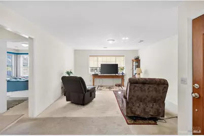 750 Pueblo Avenue, Napa, CA 94558 - Photo 5