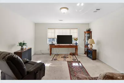 750 Pueblo Avenue, Napa, CA 94558 - Photo 47