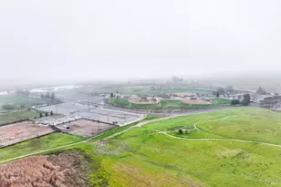 385 Sun Valley Way, Vacaville, CA 95688 - Photo 91