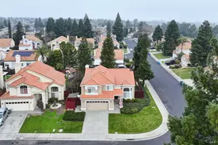 385 Sun Valley Way, Vacaville, CA 95688 - Photo 9