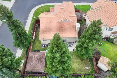 385 Sun Valley Way, Vacaville, CA 95688 - Photo 77