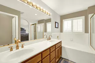 385 Sun Valley Way, Vacaville, CA 95688 - Photo 61