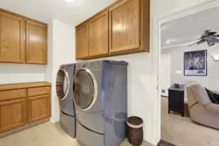 385 Sun Valley Way, Vacaville, CA 95688 - Photo 49